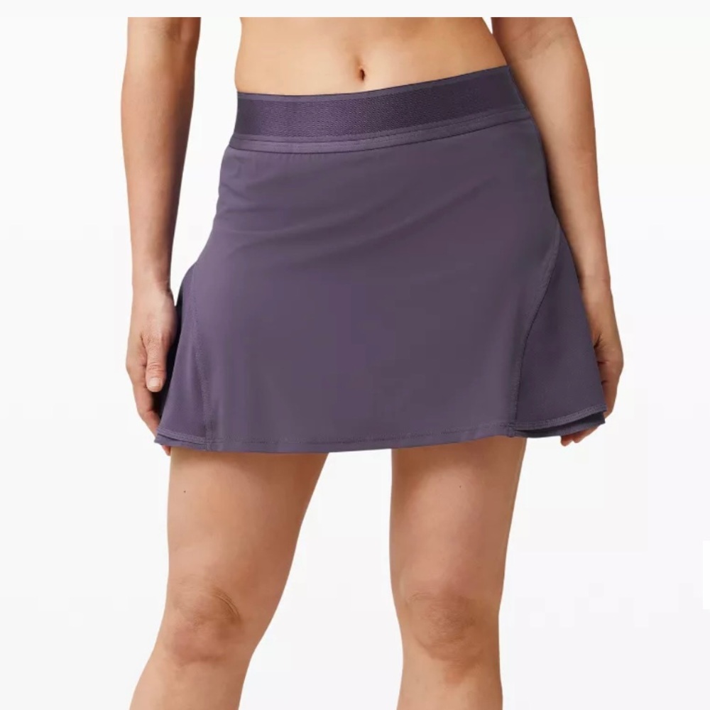 Lululemon Morning Match Skirt, size 6 Tall in Midnight Orchid EUC